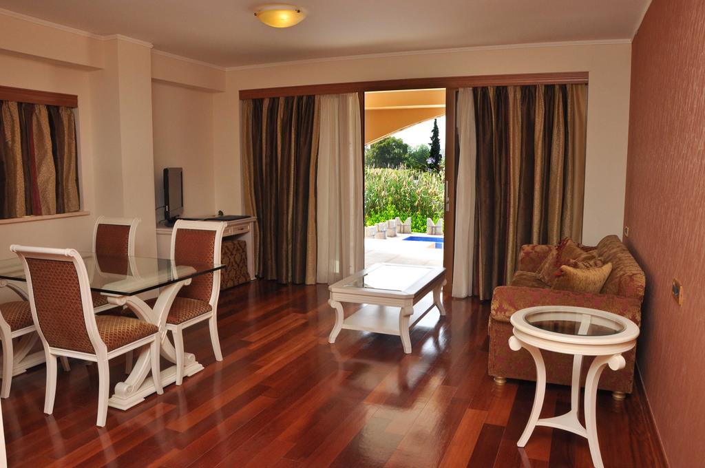 Kandia's Castle & Thalasso